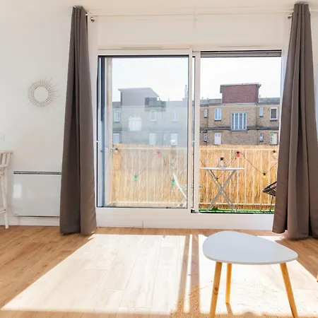 Sunny Quiet Apt W Balcony At L14 Pont Cardinet